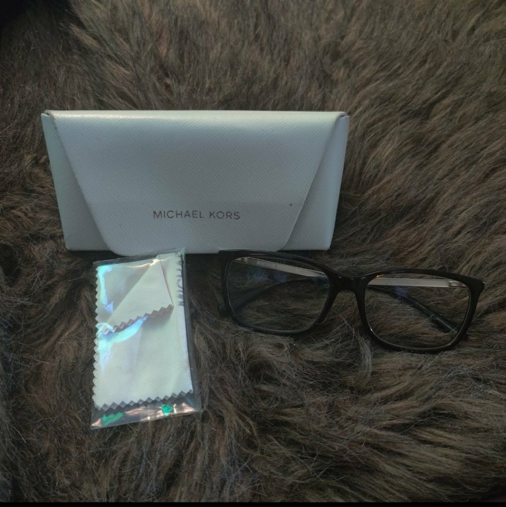 Michael Kors frames with case
